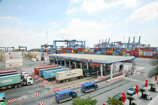 Cho thuê container giá rẻ tại công trường xây dựng